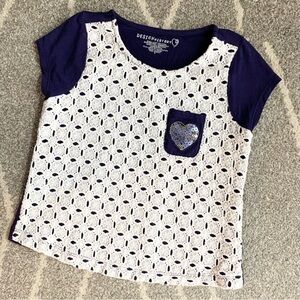 Design History White Eyelet Lace and Purple Short Sleeve T-shirt Size 5